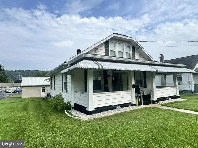 500 Maple Ave, Lewistown, PA 17044 - #1