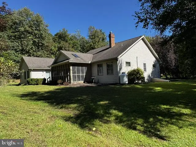 105 Walnut Ln, Lewistown, PA 17044 - #3