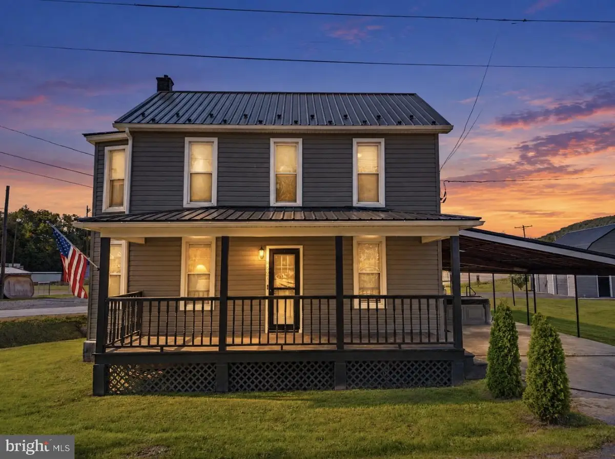 8697 E Back Mountain Rd, Milroy, PA 17063 - #1