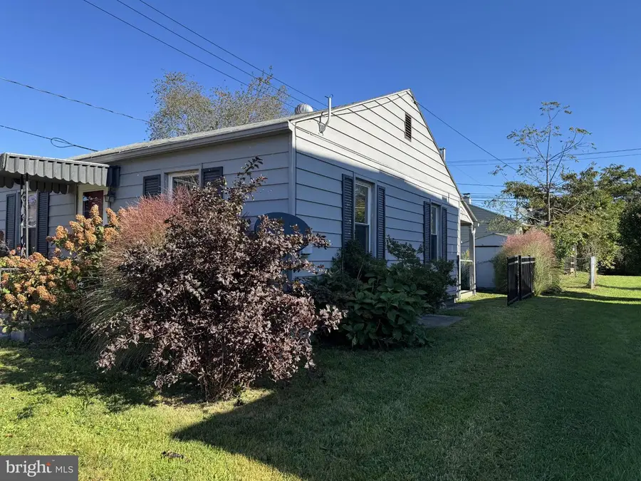 501 S Wayne St, Lewistown, PA 17044 - #3