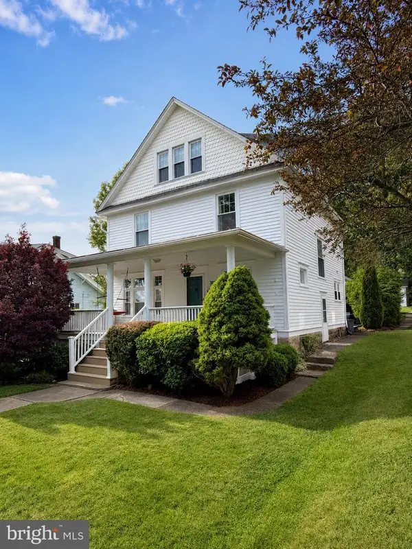 313 Pine Ave, KANE, PA 16735