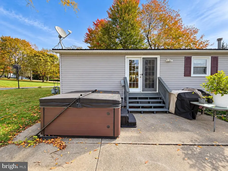 1 Poplar St, Mount Jewett, PA 16740 - #3