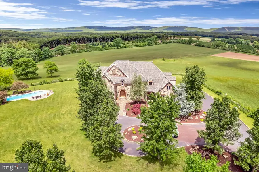 216 Merwinsburg Rd, Effort, PA 18330 - #2