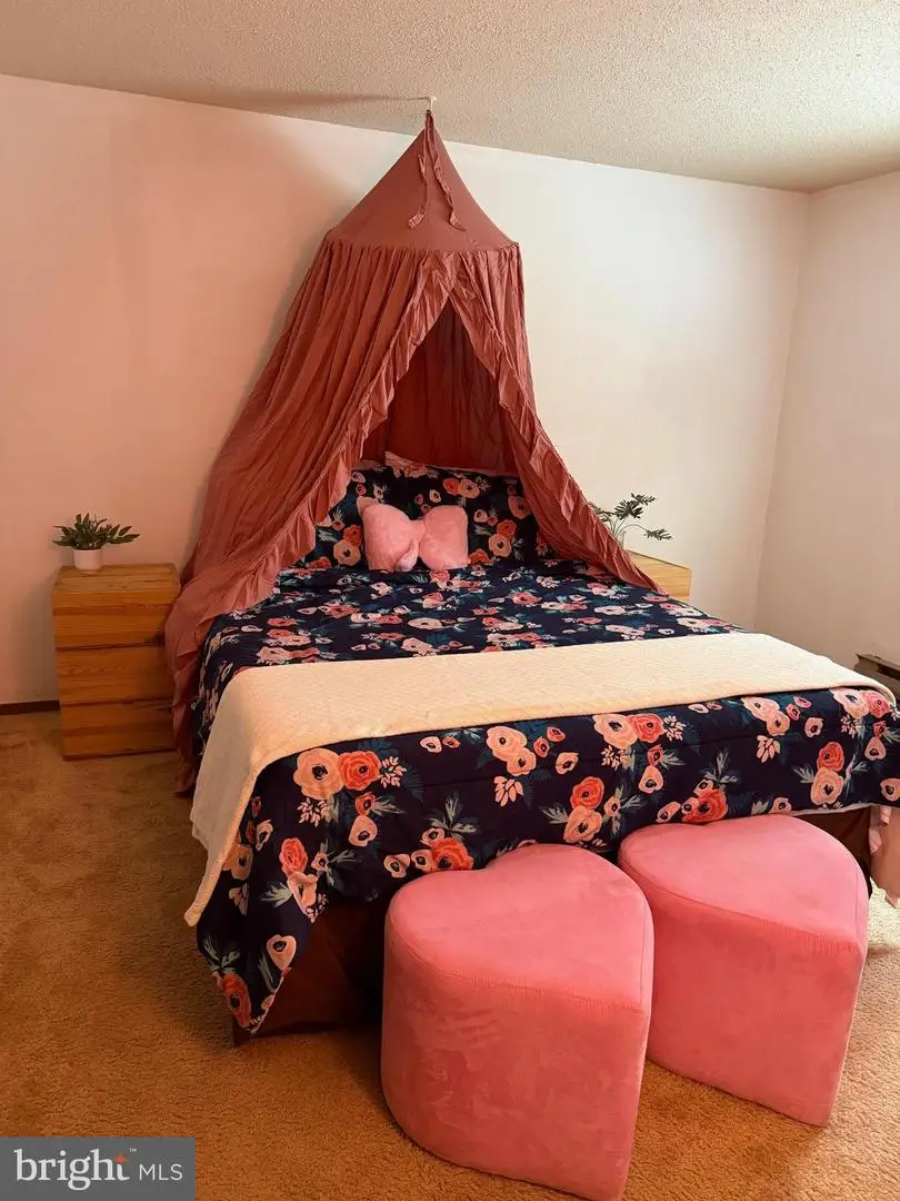 142 Cross Country Ln, Tannersville, PA 18372 - Image #3