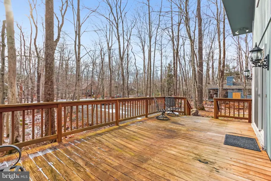 113 Gross Dr, Pocono Pines, PA 18350 - Image #3
