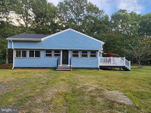 22 Mountain Top Rd, EAST STROUDSBURG, PA 18302