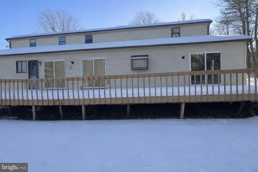 1689 Clover Rd, Long Pond, PA 18334 - Image #2