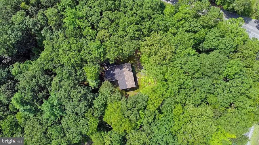 630 Wooddale Rd, East Stroudsburg, PA 18302 - Image #3