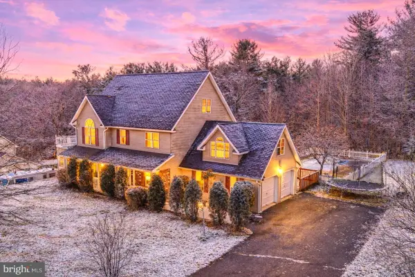 2247 Reo Dr, EFFORT, PA 18330