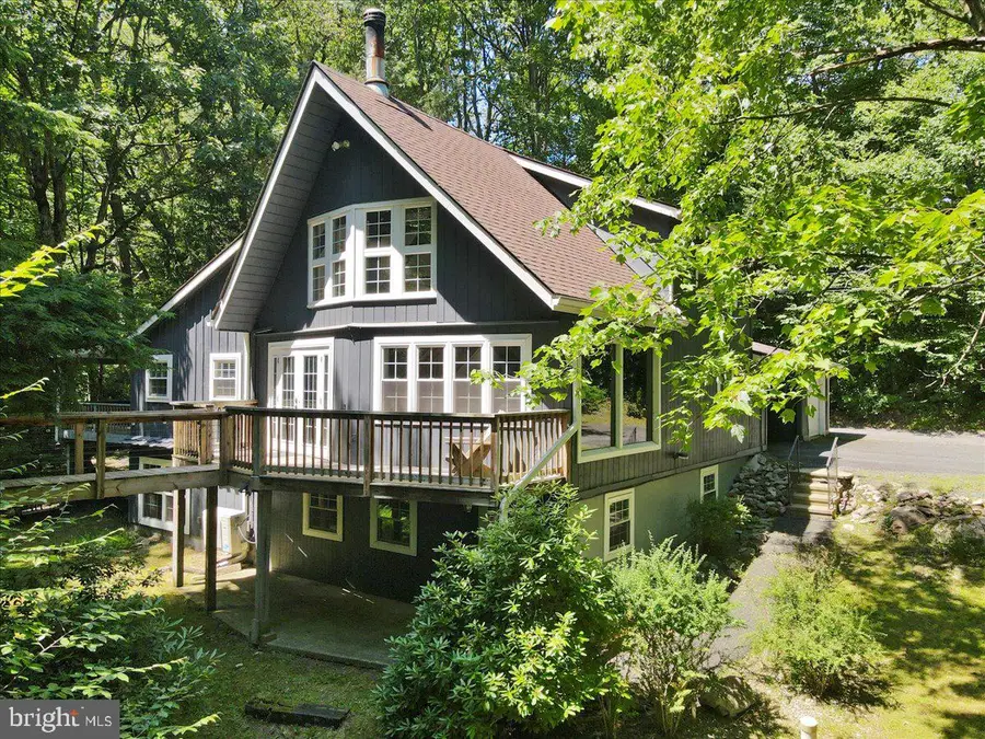 468 Devils Hole Rd, Cresco, PA 18326 - Image #2