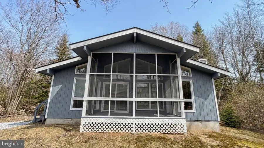 6522 Runnymead Ln, Tobyhanna, PA 18466 - #2