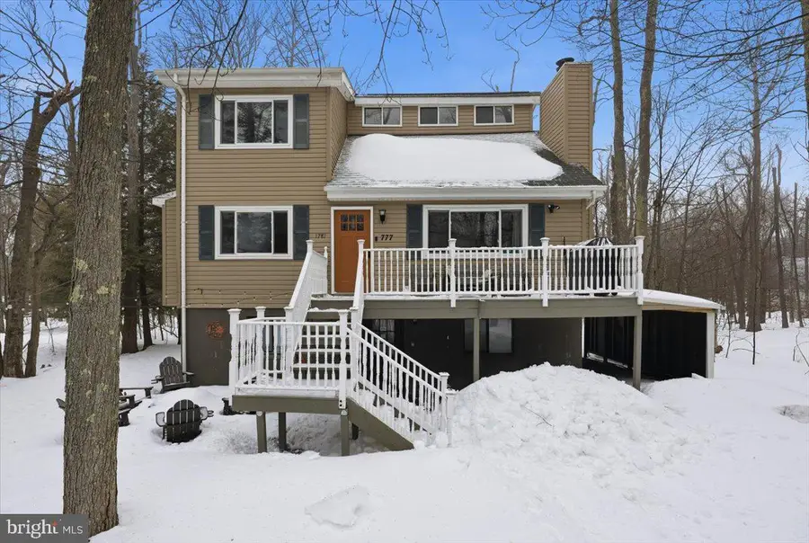 1781 Rolling Hills Dr, Tobyhanna, PA 18466 - #2