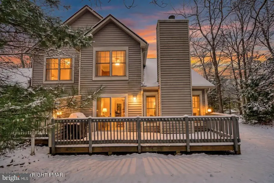 183 Hawthorne Ct, Tannersville, PA 18372 - #2