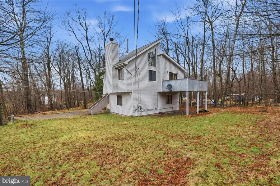 186 Thornapple Ln, Tobyhanna, PA 18466 - #3