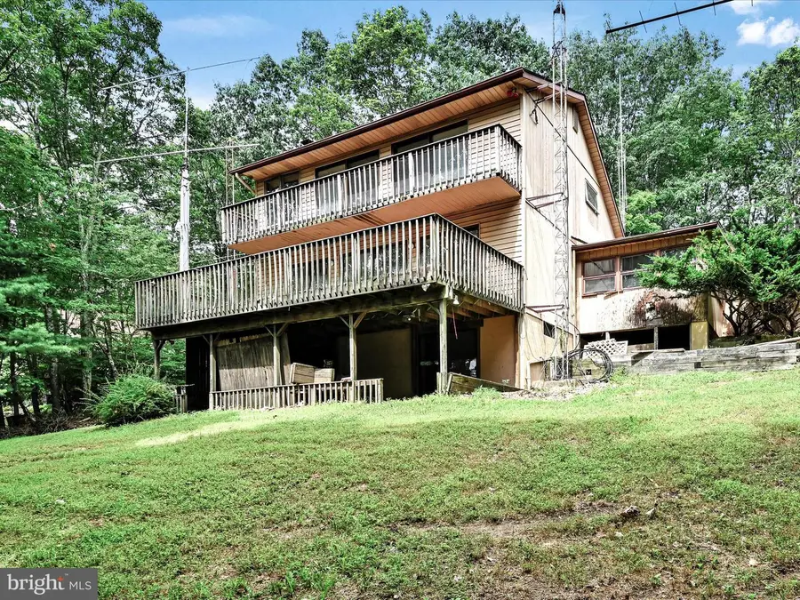 121 Longview Dr, Saylorsburg, PA 18353 - #3