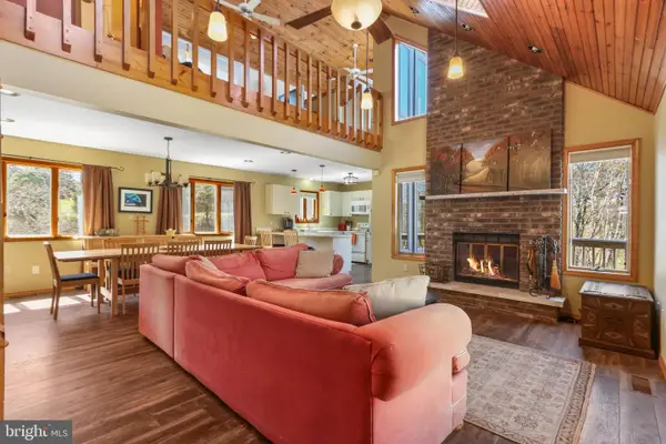 191 Beaver Dam Rd, LONG POND, PA 18334