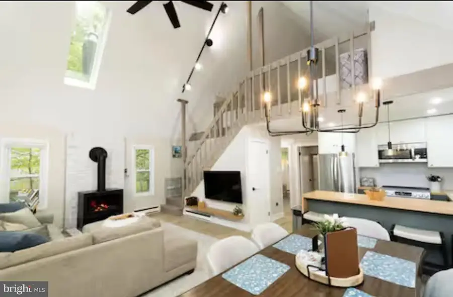 243 Trout Creek Dr, Pocono Lake, PA 18347 - #3