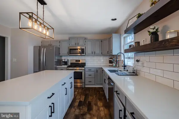 152 Mount Jefferson Dr, EFFORT, PA 18330