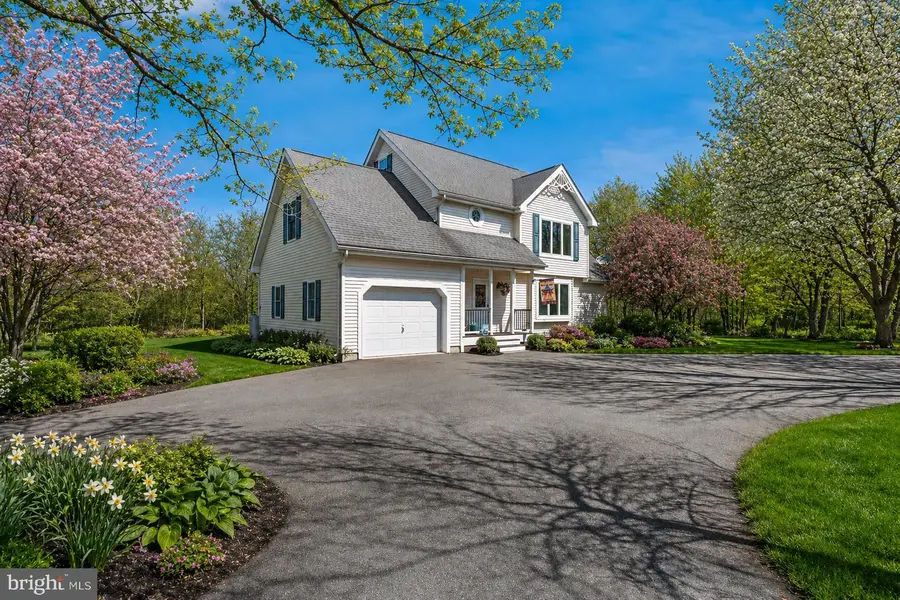 1244 Quiet Hills Ln, Effort, PA 18330 - #2