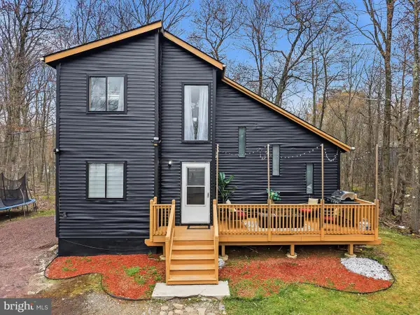 9196 Buttonwood Ct, TOBYHANNA, PA 18466