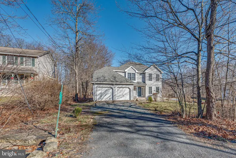 1624 Cotswold Rd, Tobyhanna, PA 18466 - #2