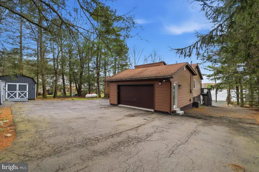 128 Lidio Rd, Blakeslee, PA 18610 - #2