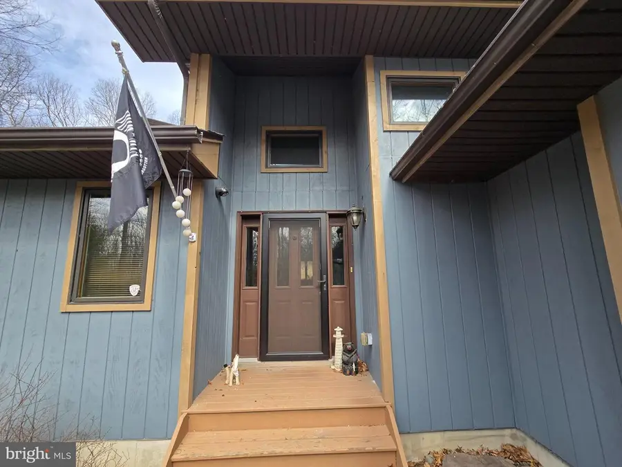 123 Fern Dr, Canadensis, PA 18325 - #3
