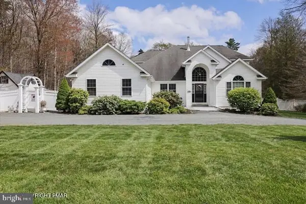 343 High Country Dr, BLAKESLEE, PA 18610