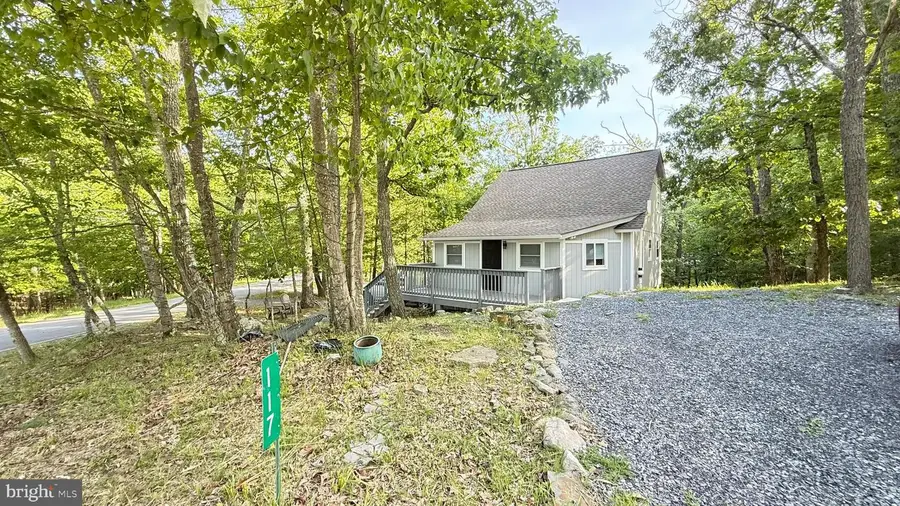 117 Clifton Dr, Bushkill, PA 18324 - #3