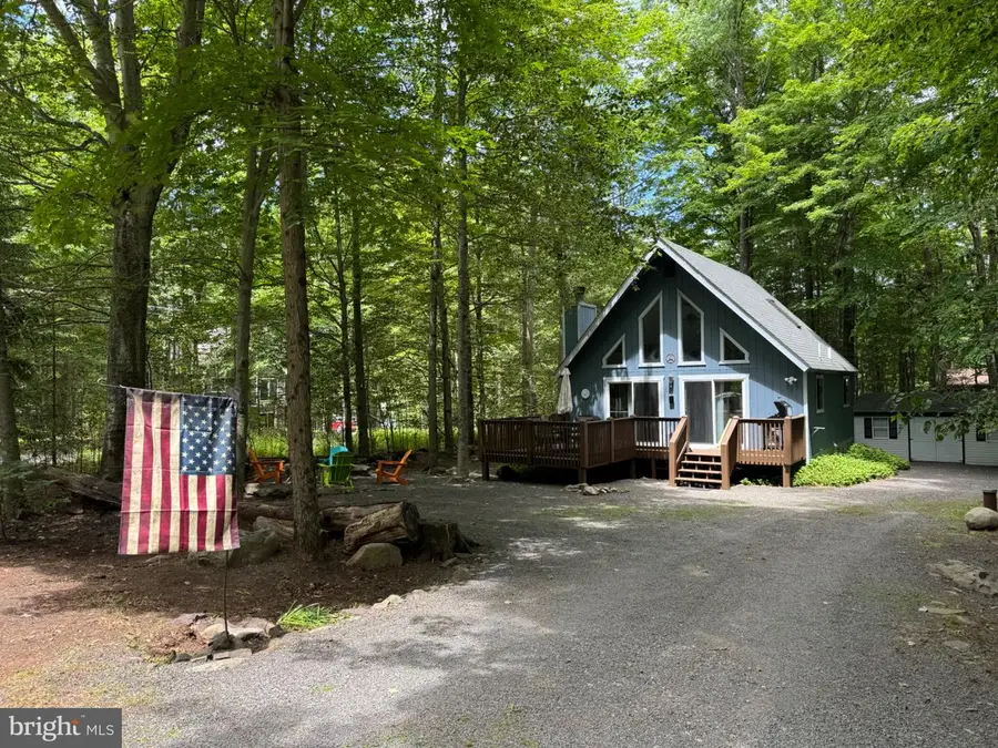 105 Moshannon Ct, Pocono Lake, PA 18347 - #3