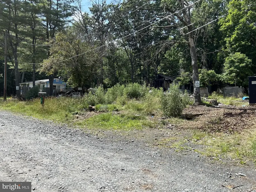 3 Filbert Ln, Effort, PA 18330 - #3