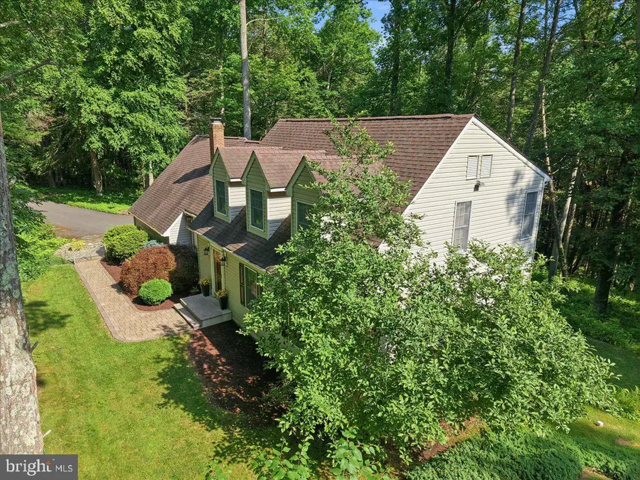 875 Greenview Dr, Stroudsburg, PA 18360 - #2