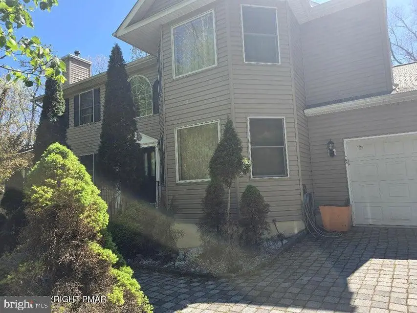 519 Norman Ct, East Stroudsburg, PA 18302 - #2