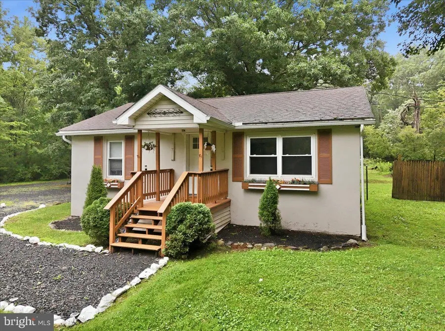 332 Route 390, Cresco, PA 18326 - #3
