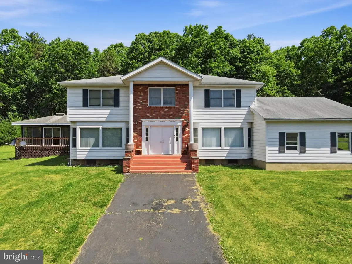 1163 Bush Rd, Cresco, PA 18326 - #1