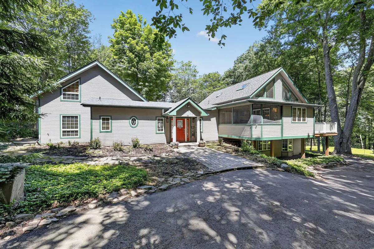 326 Fawn Rd, Pocono Lake, PA 18347 - #1