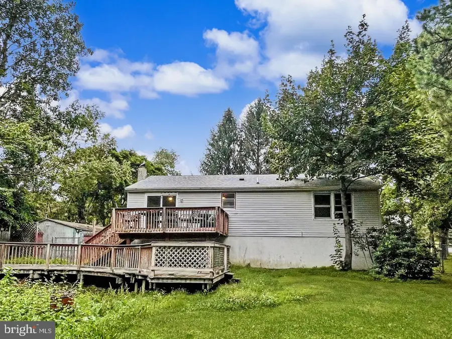 410 Skyline Dr, Blakeslee, PA 18610 - #2