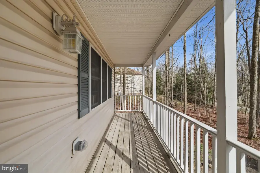 104 Merriment Ln, Blakeslee, PA 18610 - #2