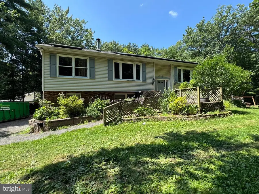 629 Carney Rd, Palmerton, PA 18071 - #2