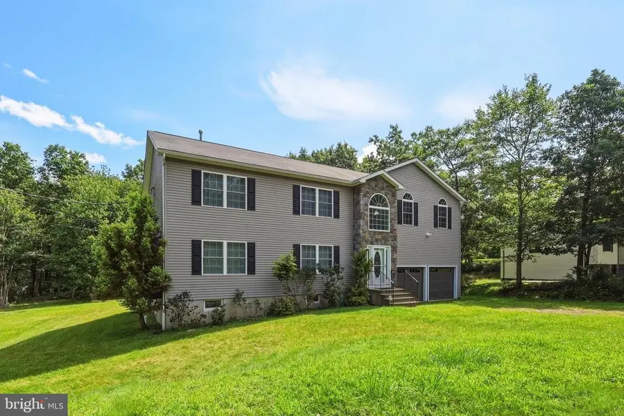 152 Granite Rd, Long Pond, PA 18334 - #2