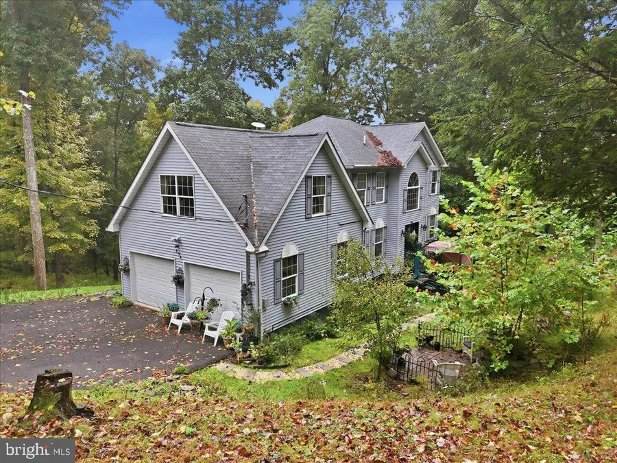 194 Sportsmen Dr, Cresco, PA 18326 - #2