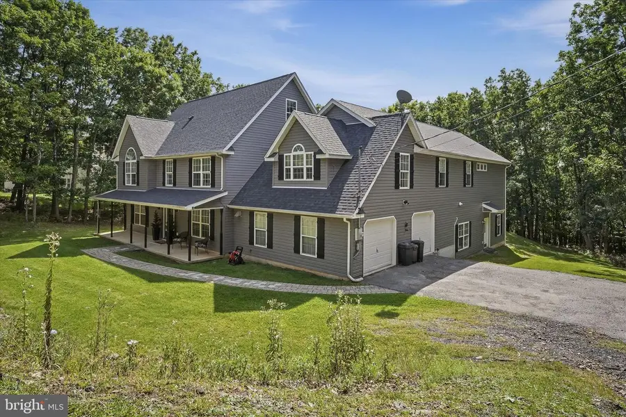 1329 Grand Mesa Dr, Effort, PA 18330 - #3
