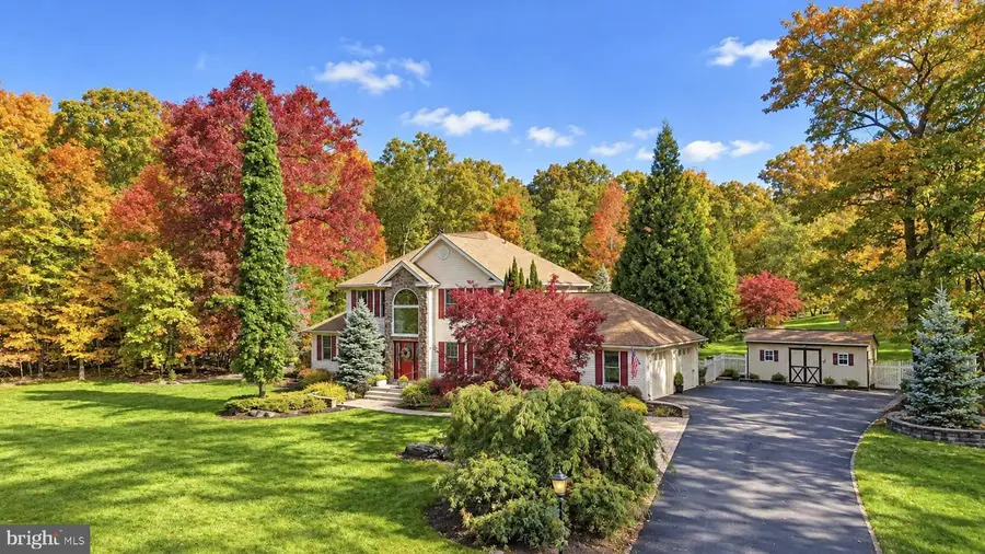 2548 Pine Mountain Rd, Stroudsburg, PA 18360 - #3