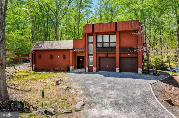 5110 Red Bud Ter, EAST STROUDSBURG, PA 18301