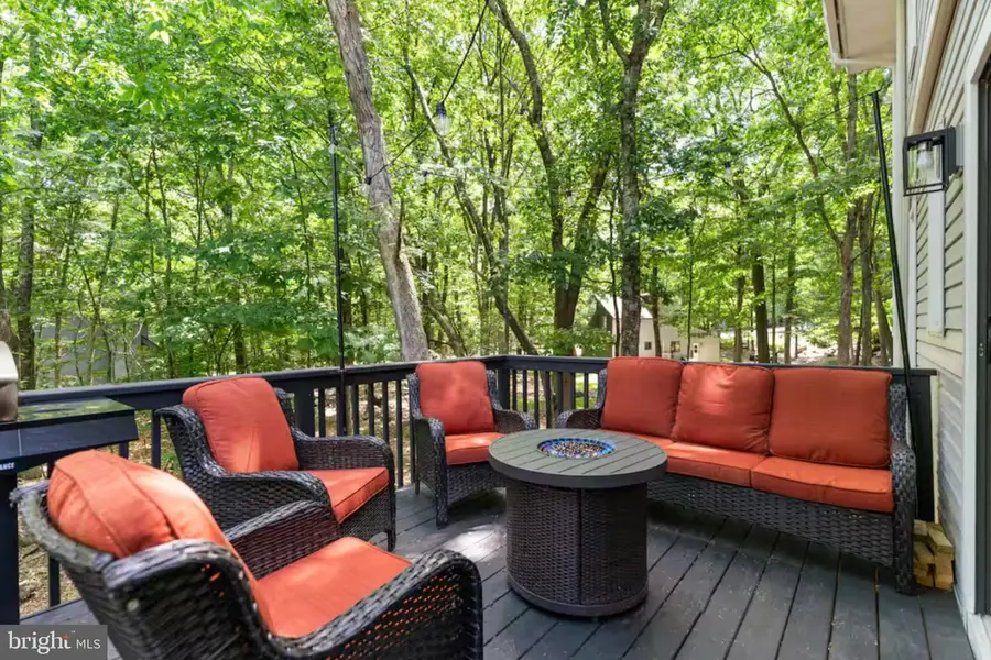 109 Clover Ln, East Stroudsburg, PA 18301 - #3