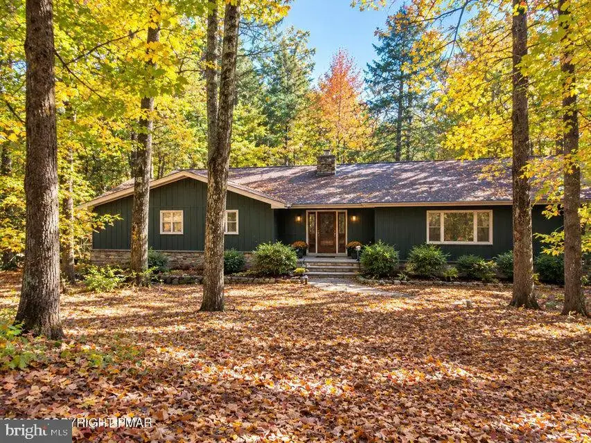3538 Chestnut Rdg, Tannersville, PA 18372 - #1