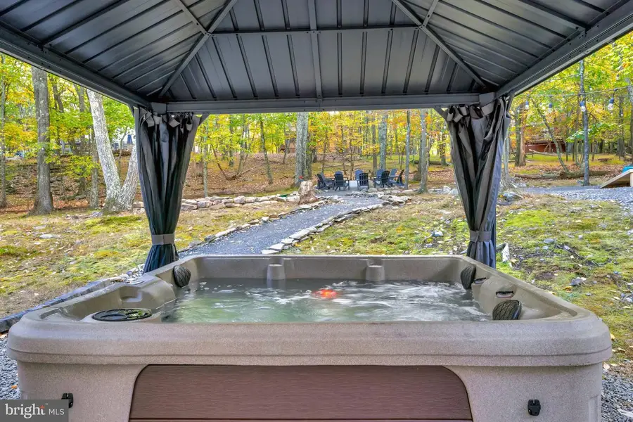 4129 Sycamore Ln, East Stroudsburg, PA 18301 - #3