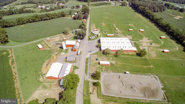 5727 Youngs Hill Rd, EASTON, PA 18040