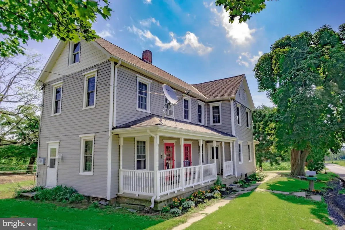 5727 Youngs Hill Rd, Easton, PA 18040 - Image #1