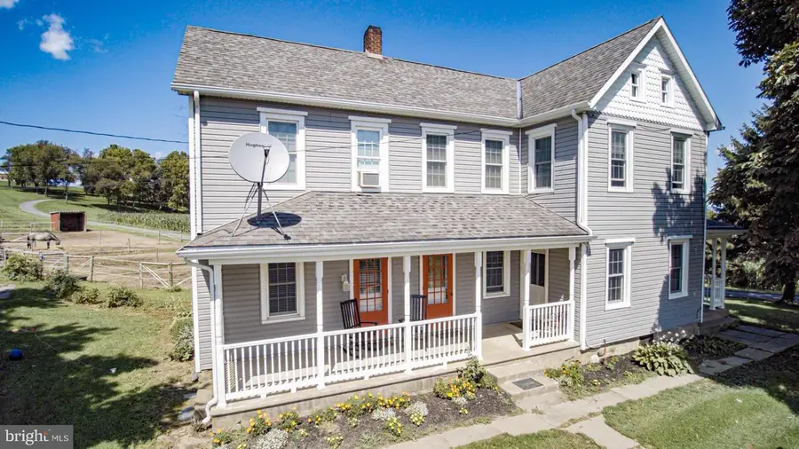 5727 Youngs Hill Rd, Easton, PA 18040 - Image #2